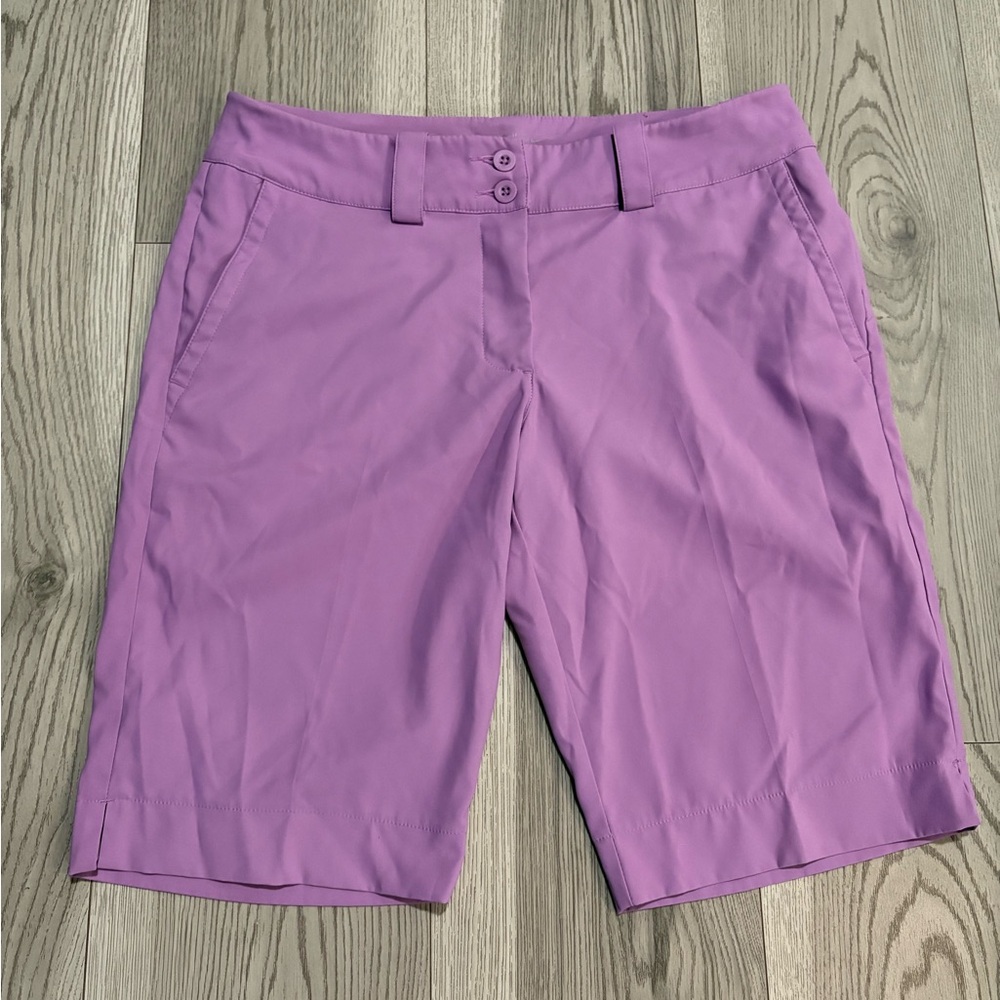 Nike Women’s Golf Shorts Size 6